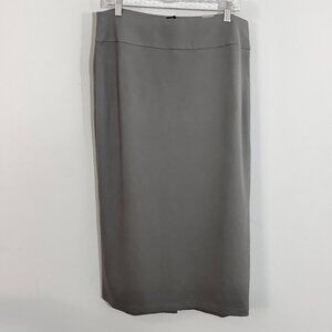 Straight Skirt Gray Timeless SZ 16  Figure Enhancing Flattering Office Ready NWT